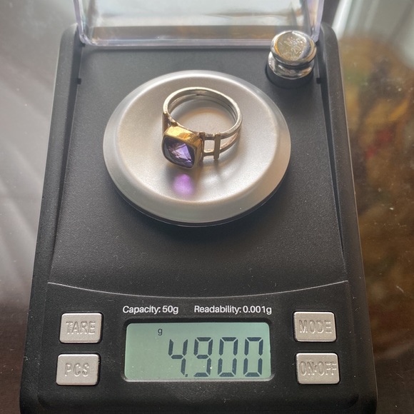 Gold and silver combination amethyst ring. Size 7. - Picture 8 of 8